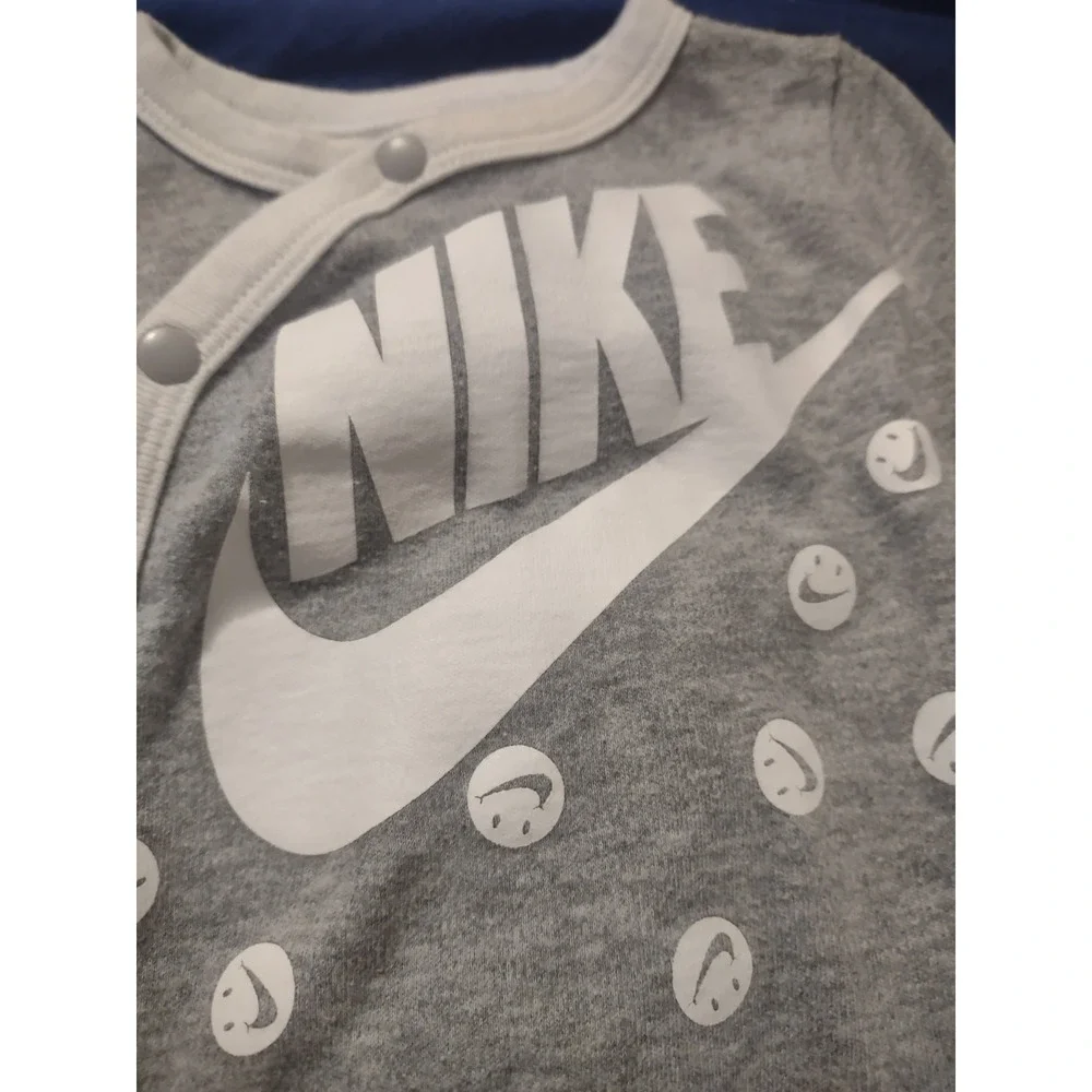 Nike footed baby